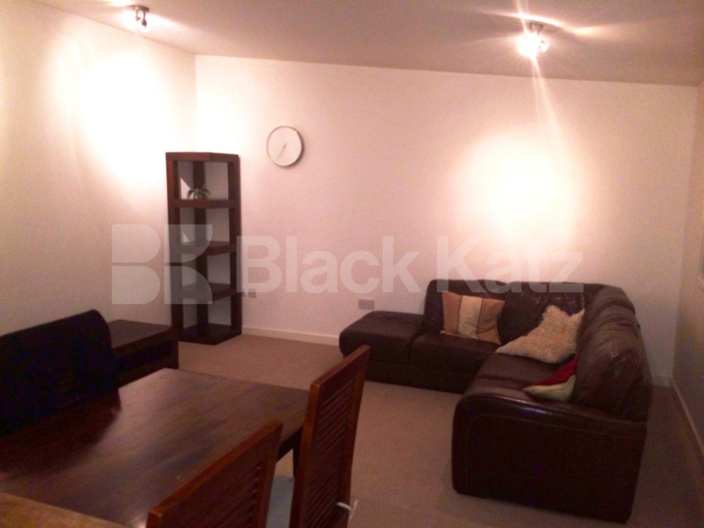 			2 Bedroom, 1 bath, 1 reception Apartment			 The Polygon, Clapham Common